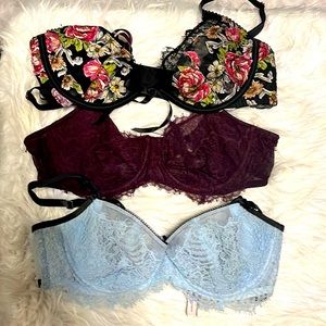 3 GORGEOUS VICTORIA SECRET BRAS SZ 36B
